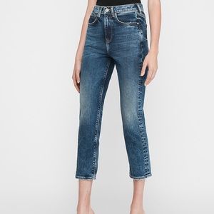 Express Super High Rise Mom Jean